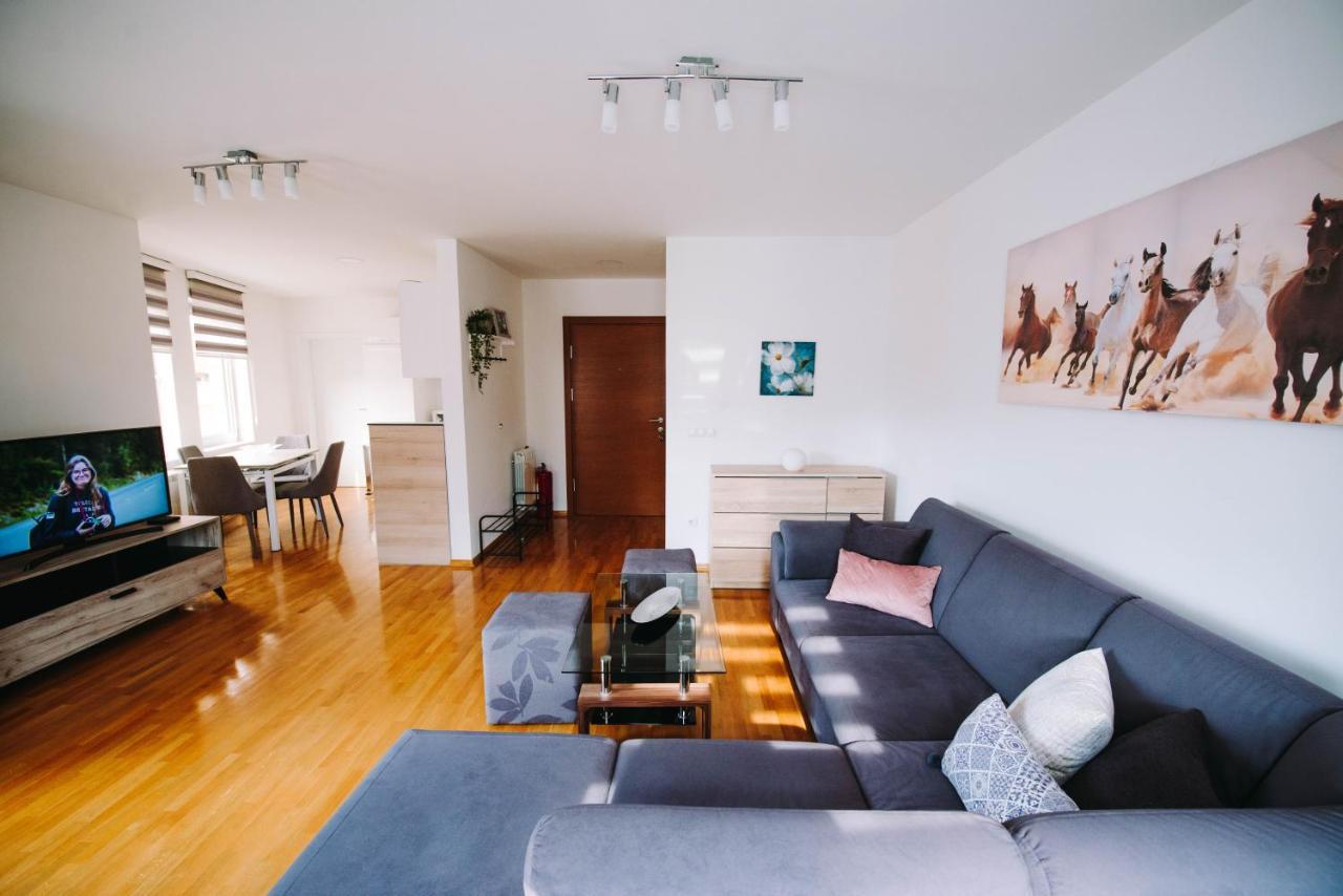 Apartman Oaza Banja Luka Exterior foto